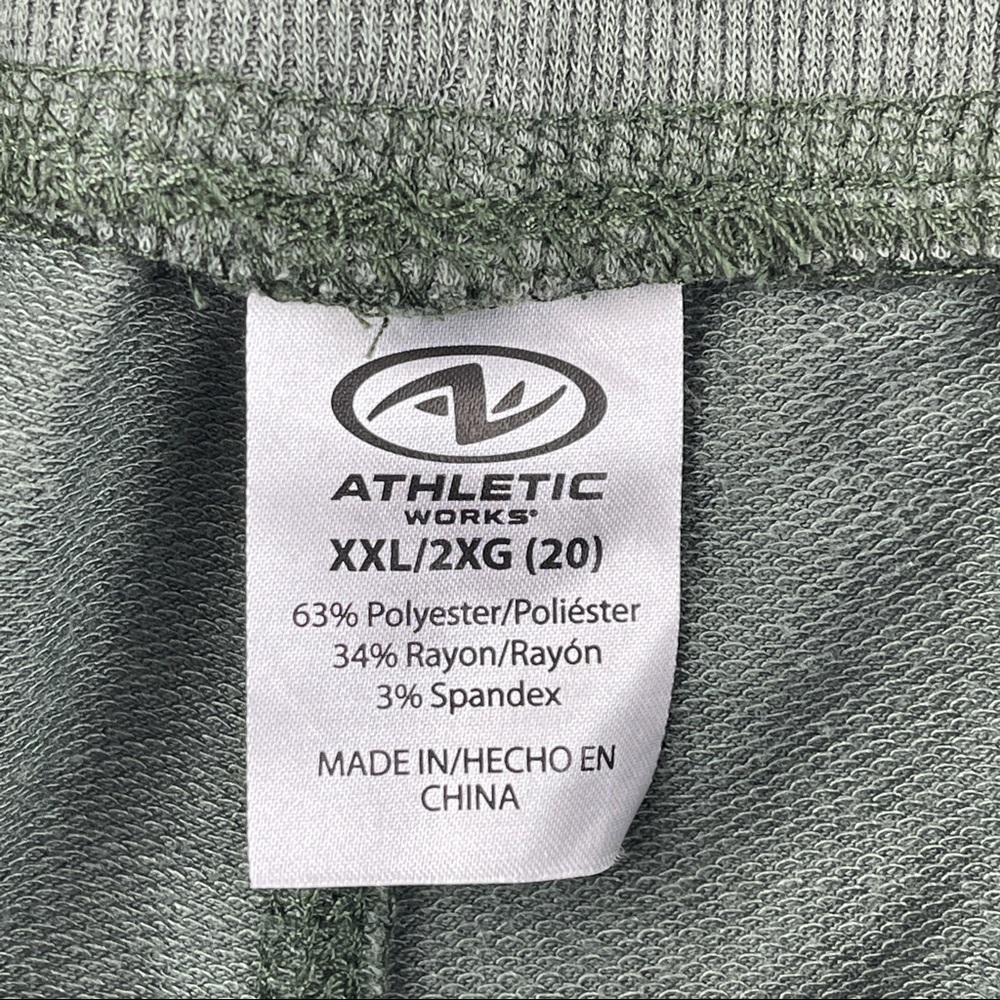 Athletic Works Shorts Womens XXL Green Elastic Waist Pockets - Picture 2 of 7